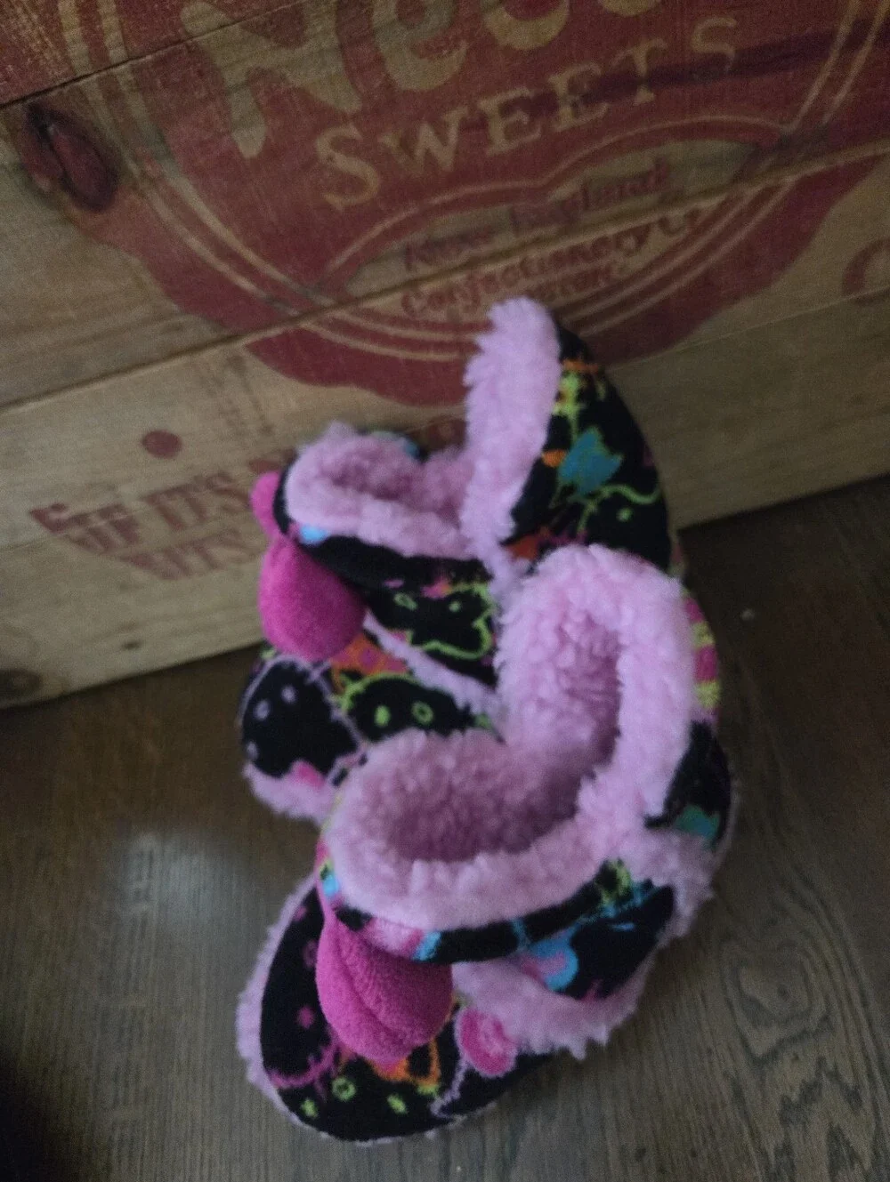 Hello Kitty Toddler Girls 11-12 Slippers